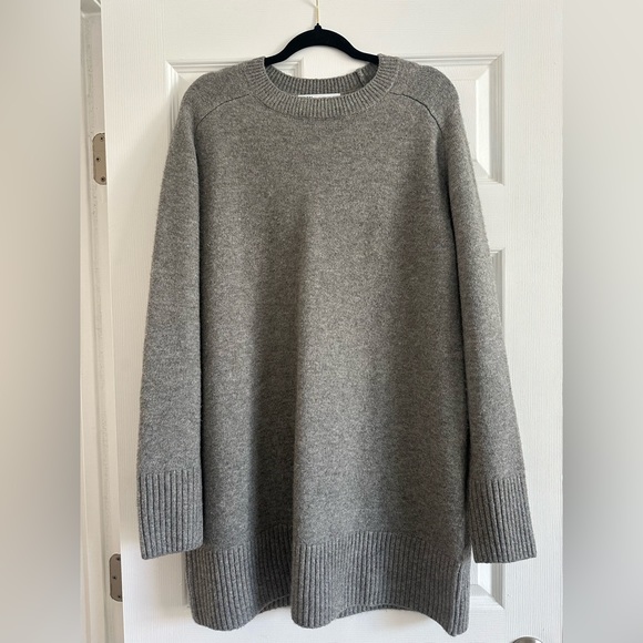 Zara Dress - Picture 2 of 8